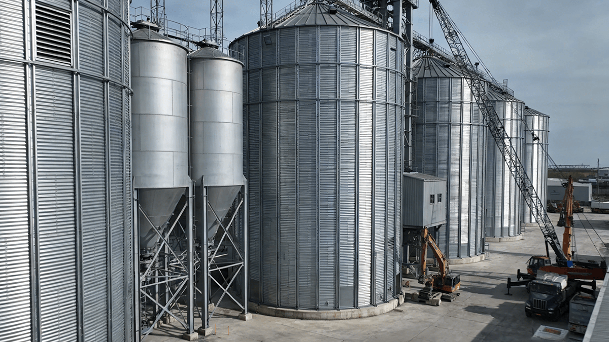 China Steel Structure Manufacturers- Weizhengheng Group - Steel Structures Feed Storage & Silos (1) China Steel Structure Manufacturers- Weizhengheng Group - Steel Structures Feed Storage & Silos (1)